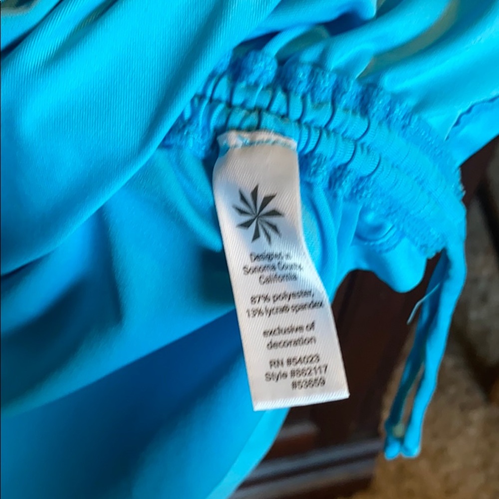 Athleta 1/4 zip aqua pullover medium - Picture 4 of 5